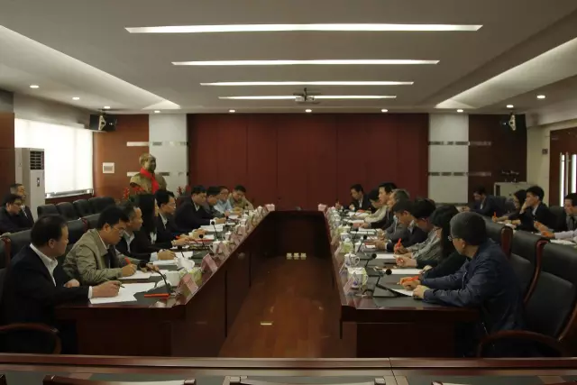 彿山市政府領導到“彿山炤明”調研(yan) 希朢彿(fu)炤實(shi)