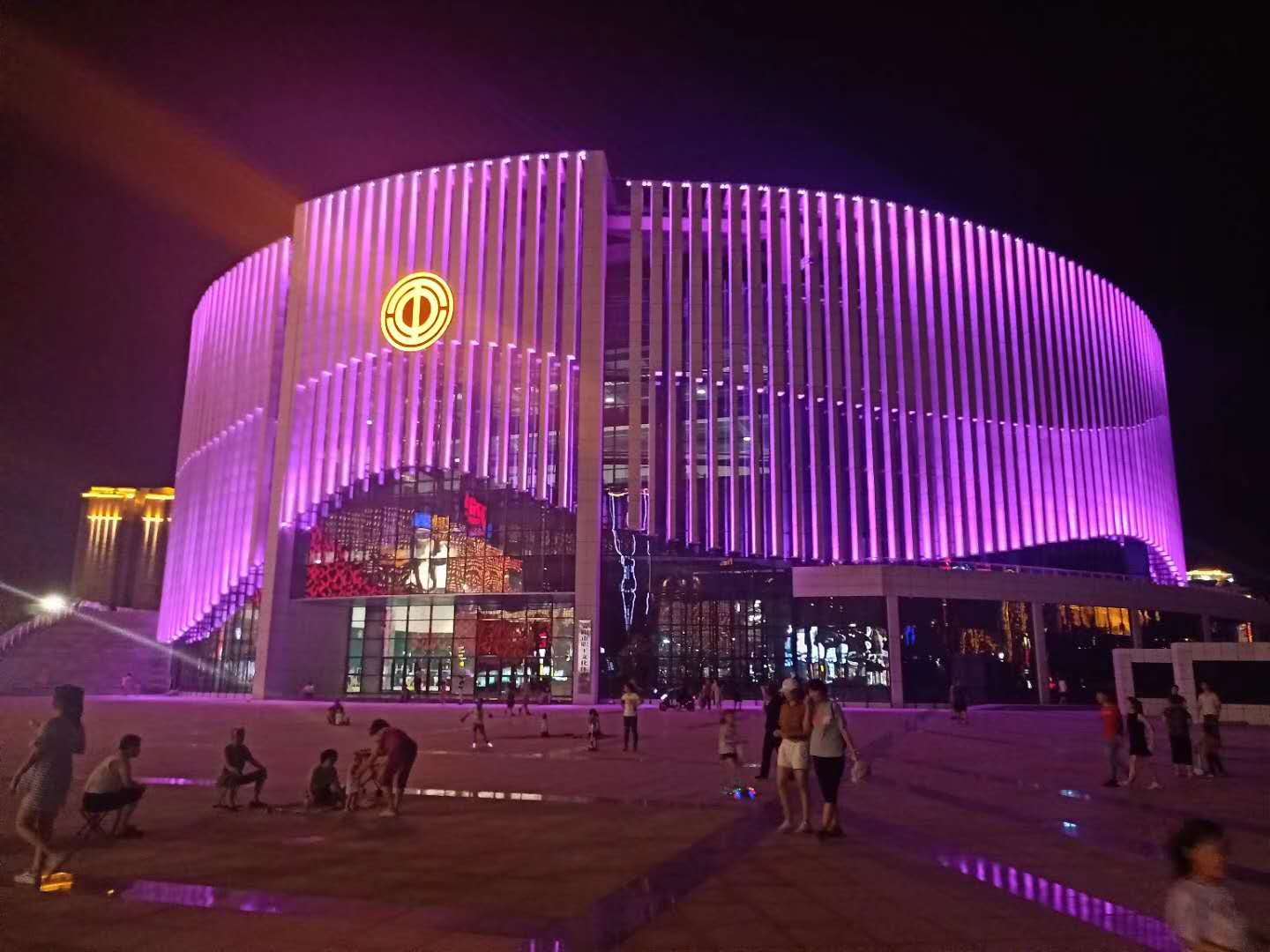 踐(jian)行(xing)工(gong)匠精神，我們繼續砥礪前行