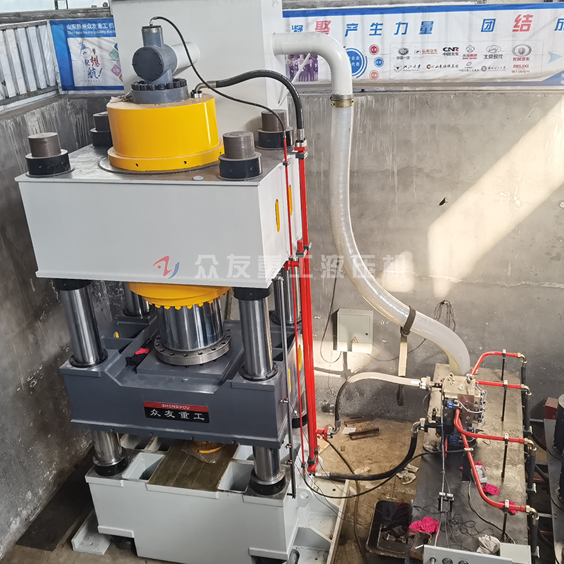 1200噸(dun)三(san)樑四(si)柱液(ye)壓機(ji) 1200T冷(leng)壓成型(xing)油(you)壓(ya)機壓(ya)力機(ji)