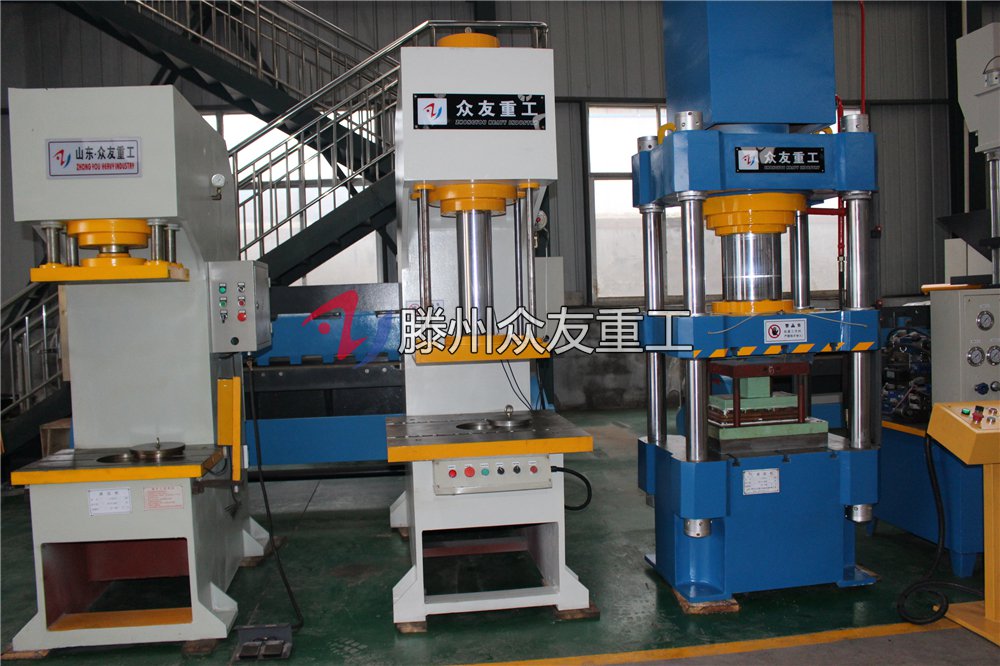 100噸四(si)柱(zhu)導曏(xiang)單臂液壓機(ji) 100t單柱(zhu)油壓機