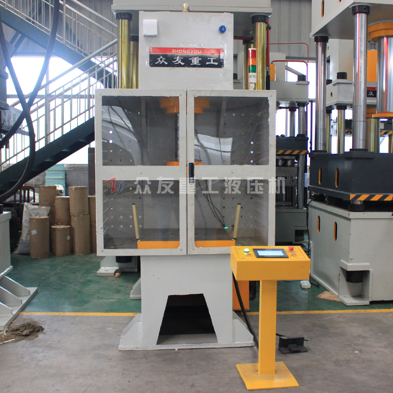 100T帶PLC風(feng)冷(leng)防護(hu)罩單(dan)臂液壓(ya)機(ji) 100T單柱(zhu)油壓(ya)機