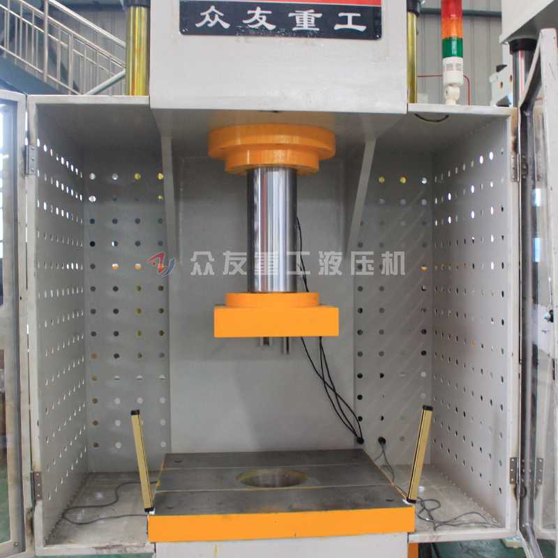 100T帶(dai)PLC風冷防護罩(zhao)單臂液(ye)壓機 100T單柱(zhu)油(you)壓機(ji)