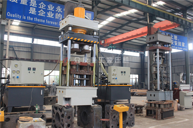 200噸(dun)帶加(jia)熱四(si)柱(zhu)液(ye)壓(ya)機(ji) 200T拉(la)伸成型油壓(ya)機(ji)